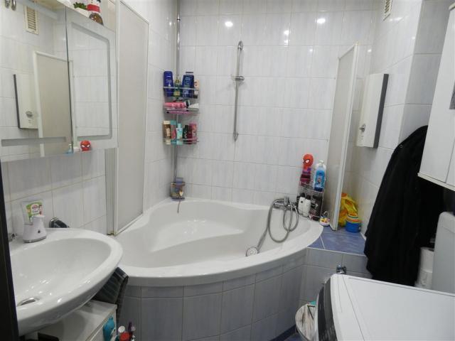 Eckbadewanne