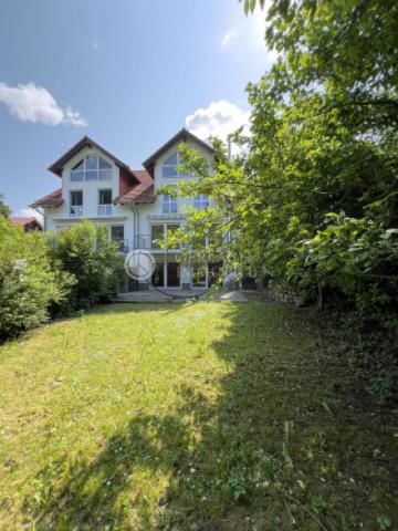Hausansicht vom Garten