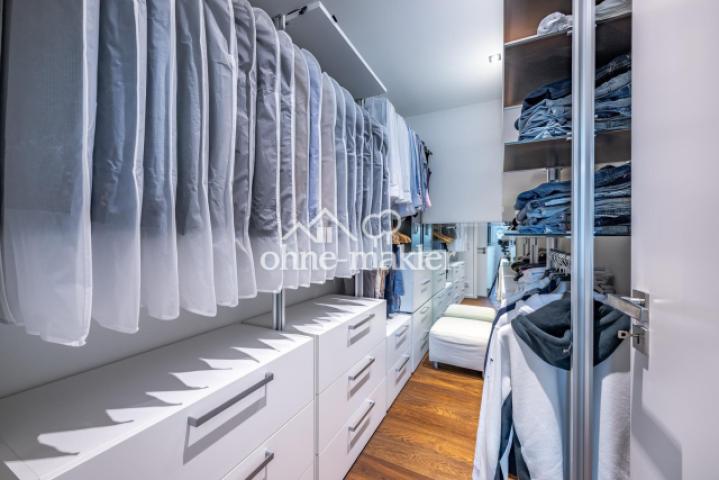 begehbarer Schrank