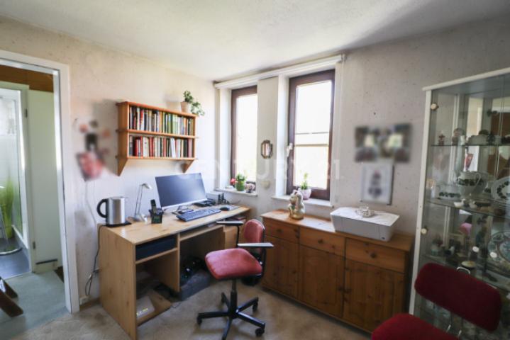 Schlafzimmer 1.1