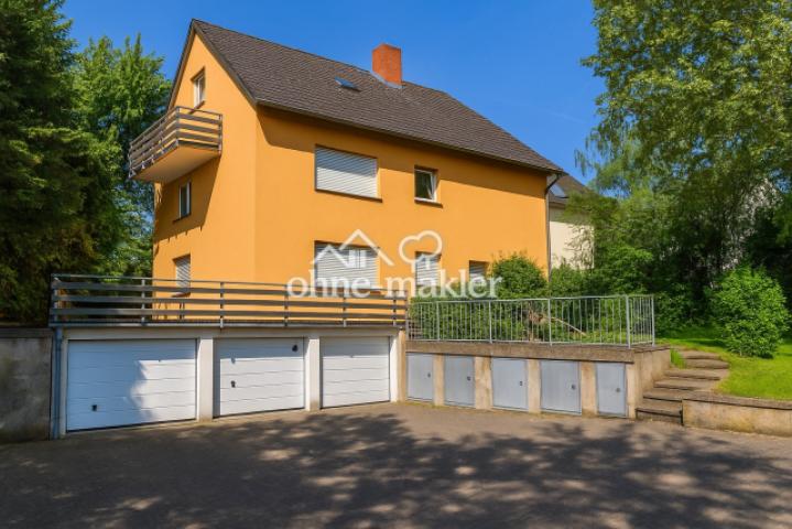 Haus mit Parkmöglichkeiten
