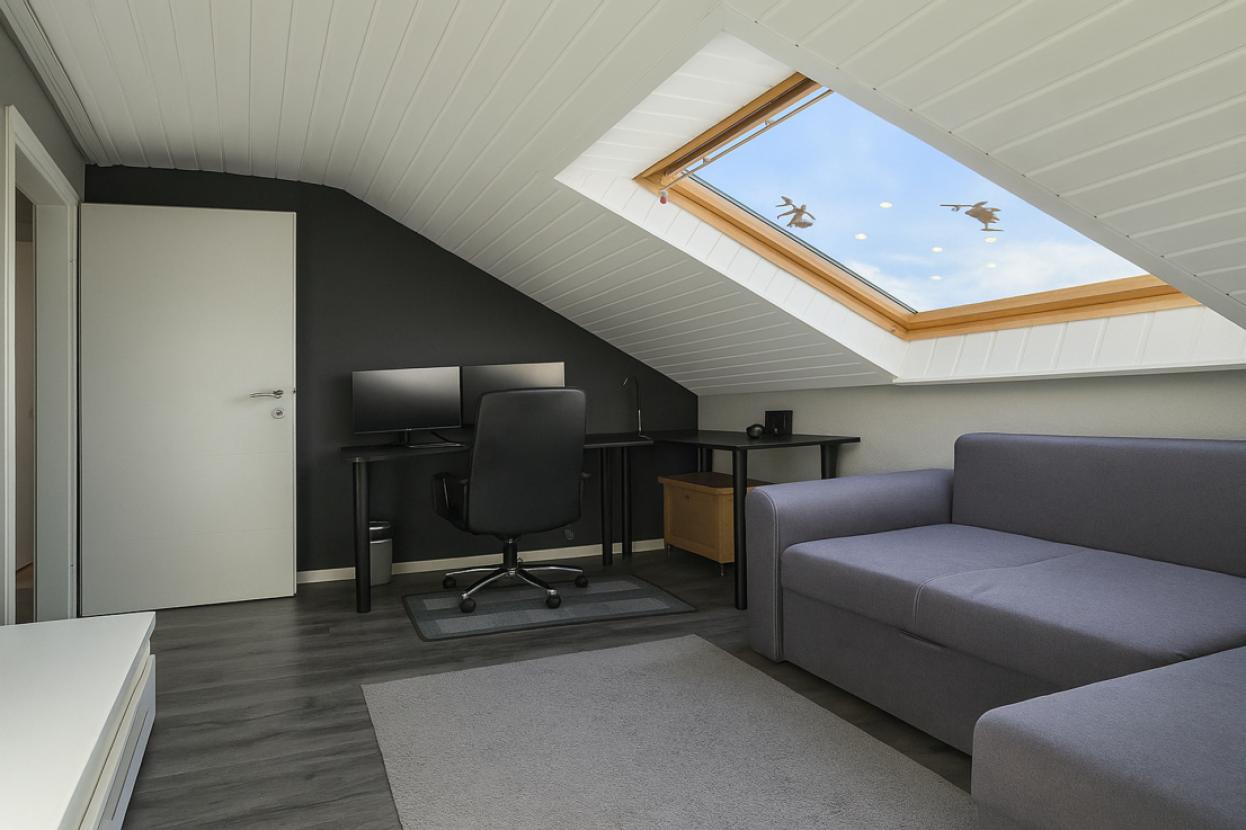 Büro 1