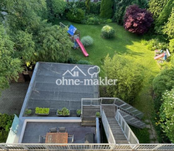 14 Blick in den Garten