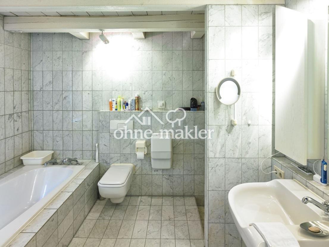1. OG / Bad - Dusche
