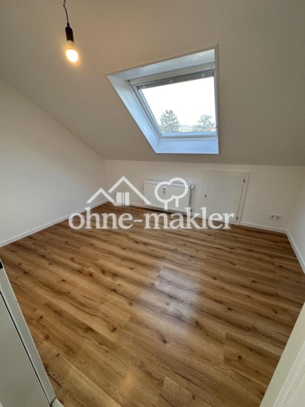 Büro/Kinderzimmer