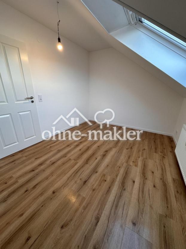 Büro/Kinderzimmer