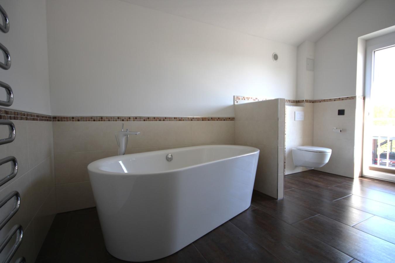 Freistehende Badewanne