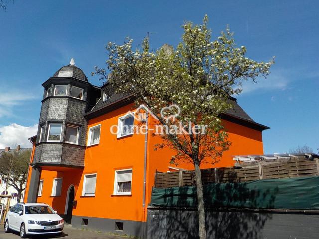 Hausansicht m. Wohnung 1 OG