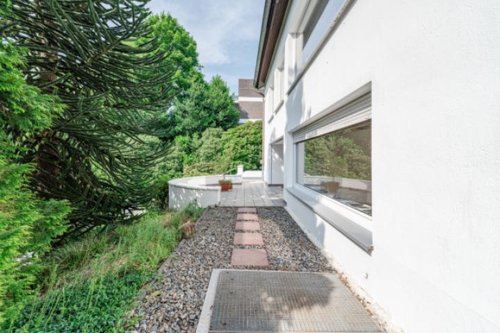 weitere Ansicht Vorderterrasse 