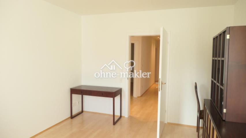Arbeitszimmer