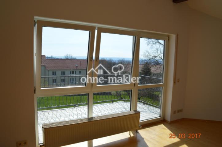Hauptzimmer Südbalkon 