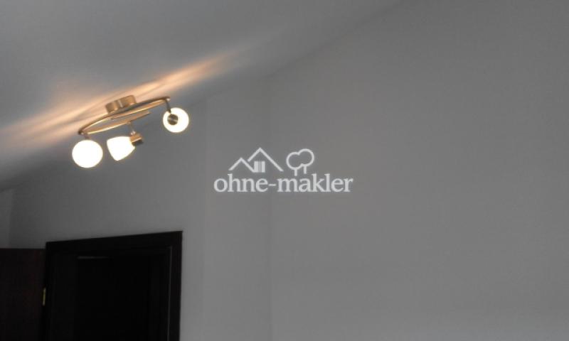 Nordostzimmer Deckenlampe