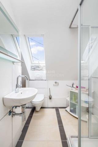 Badezimmer DG
