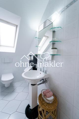 Gäste WC OG 