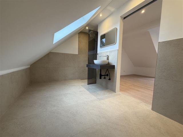 hochwertiges Badezimmer