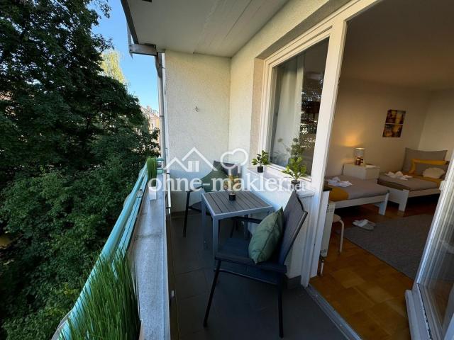 Balkon mit Blick ins Grüne