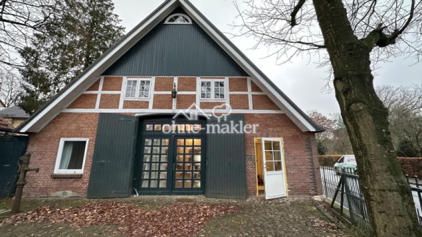 Hof und Eingang