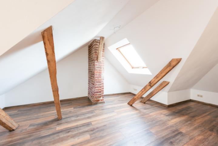 Räumlichkeit DG Ansicht 3