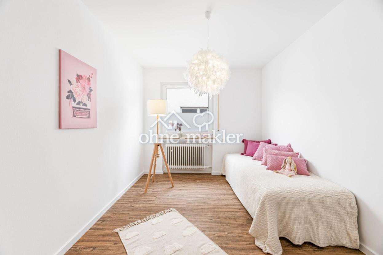 Zimmer 2: Kind / Büro