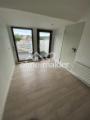 Zimmer mit Balkon