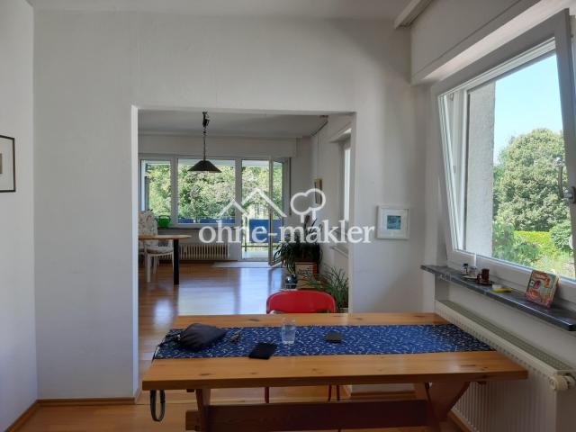 Blick Esszimmer und Wohnzimmer