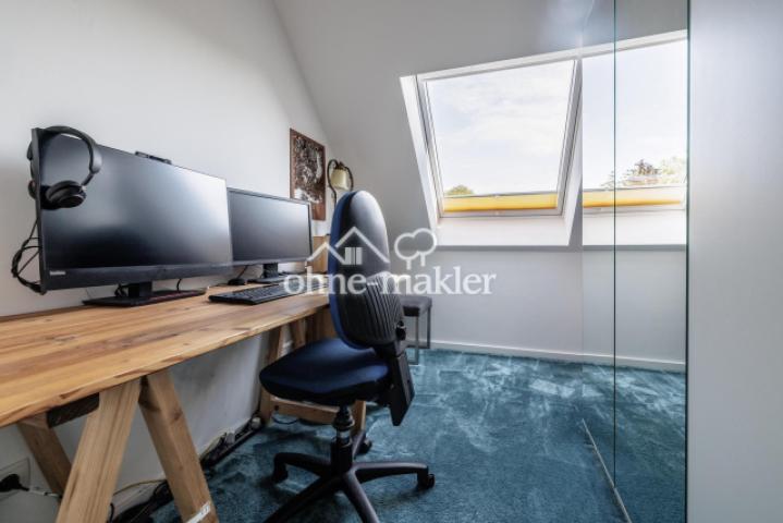 Büro/ Ankleide