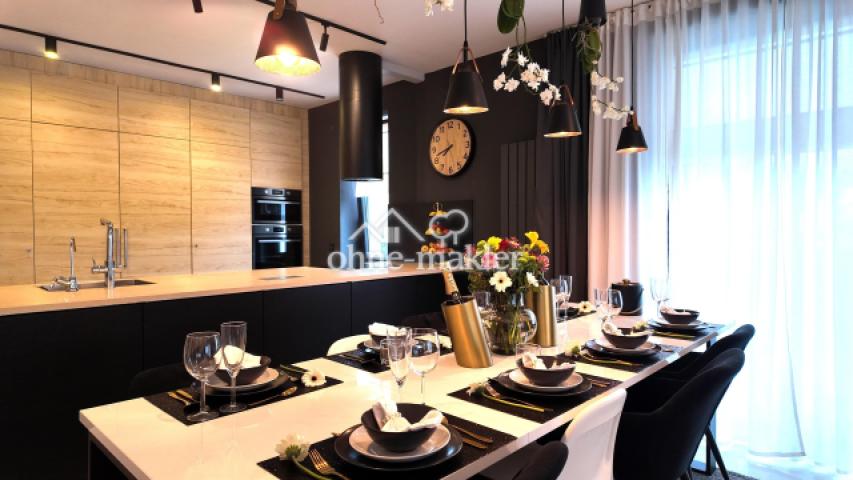 Wohnen/Essen untere Wohnung
