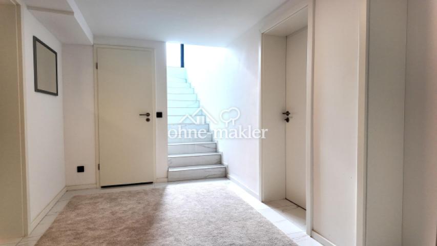 Flur unten untere Wohnung