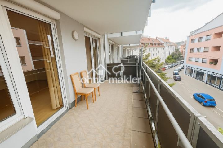 Balkon platz für Esstisch 
