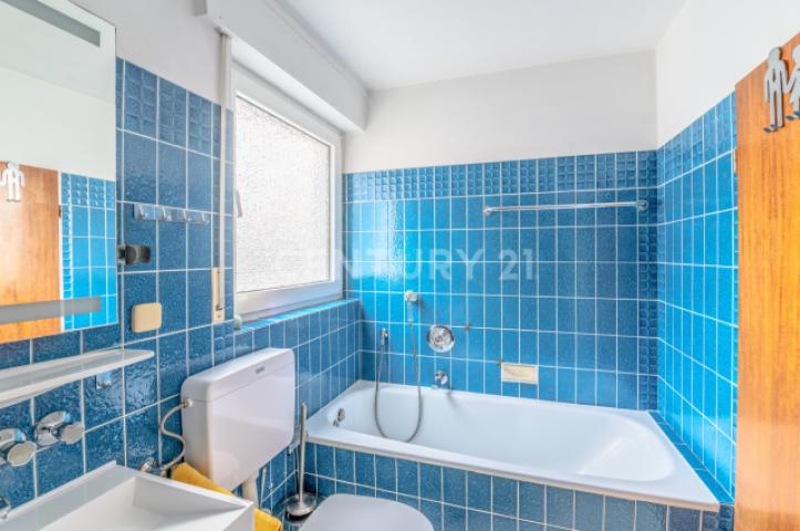 OG Badezimmer