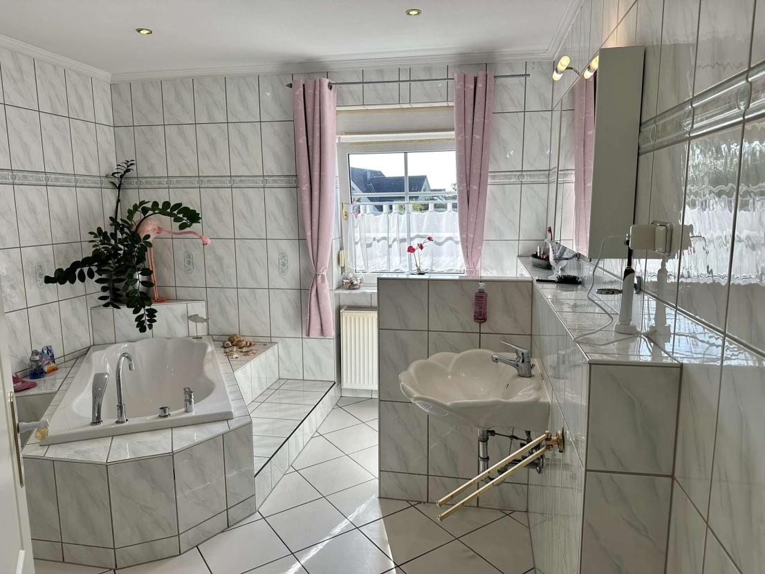 WRS Immobilien - 2. Badezimmer