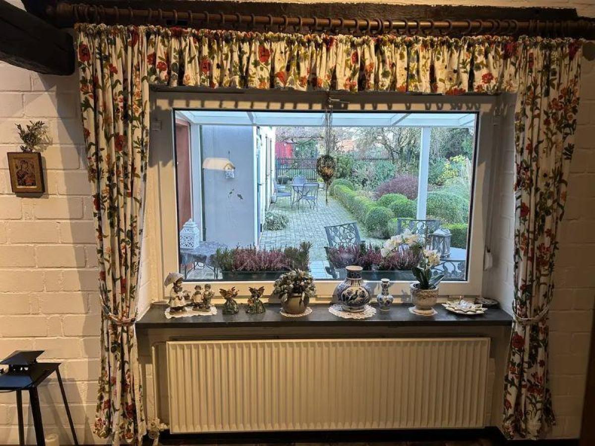 10 EG Esszimmer Gartenblick