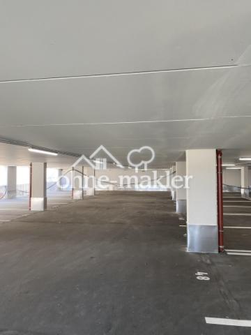 Tiefgarage mit Tageslicht