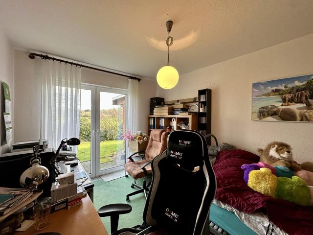 Büro/Kinderzimmer