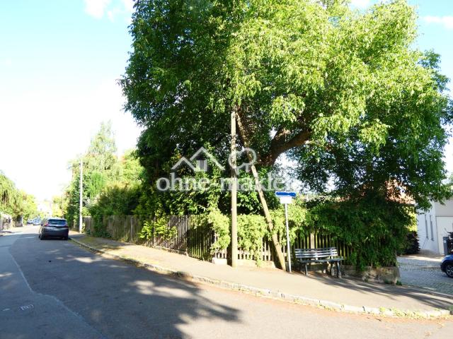 Straßenansicht Bauplatz