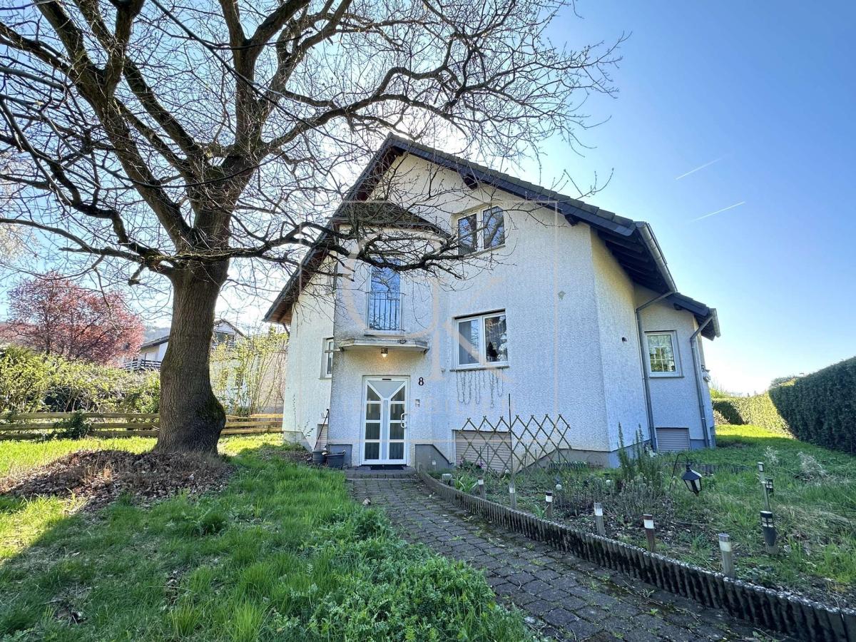 Eingang zur Rückseite 