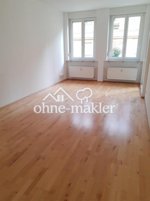 Wohnzimmer, linkes Zimmer