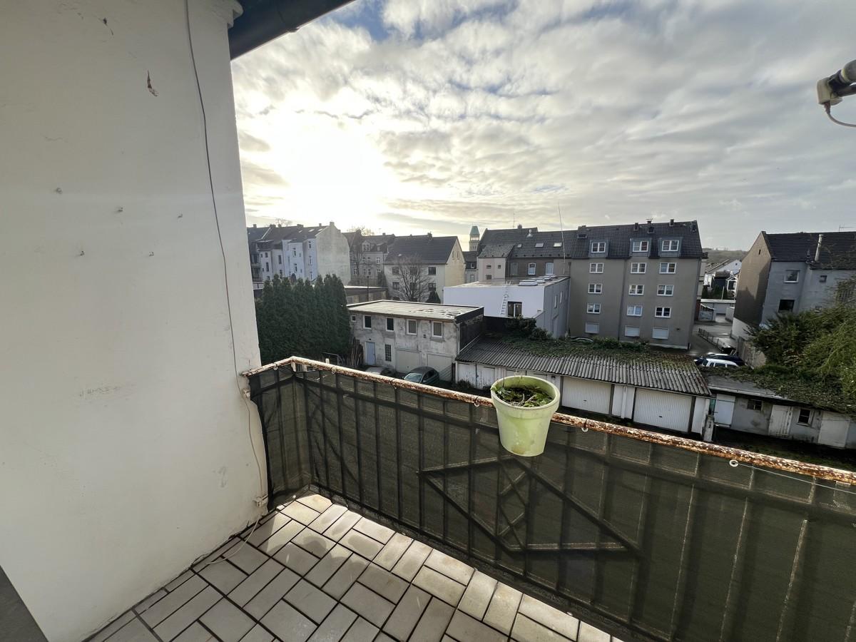 20241203_092845511_iOS