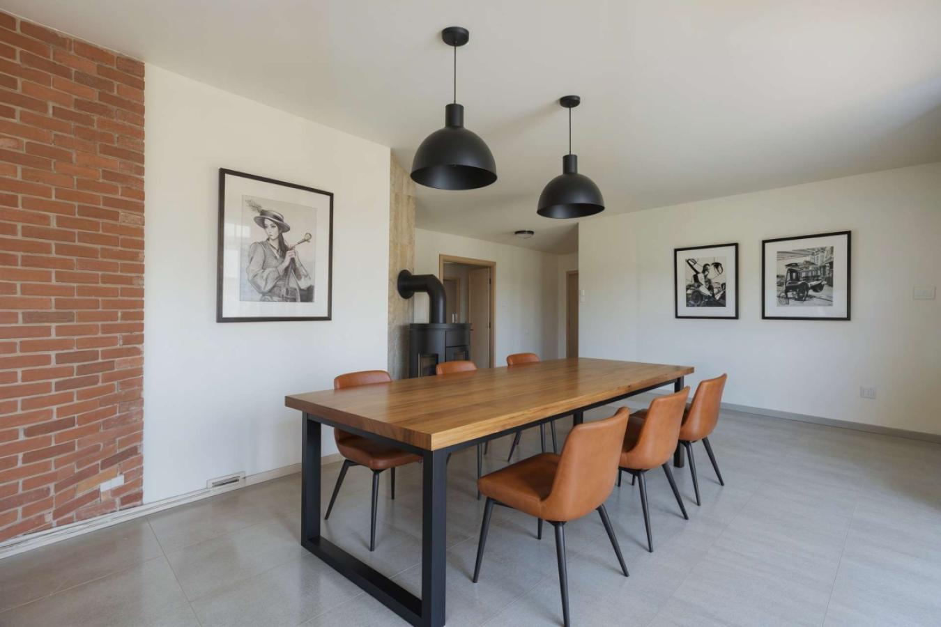 Wohn-Ess-Bereich  (KI generiert) 