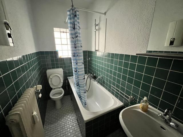 20241203_092526858_iOS