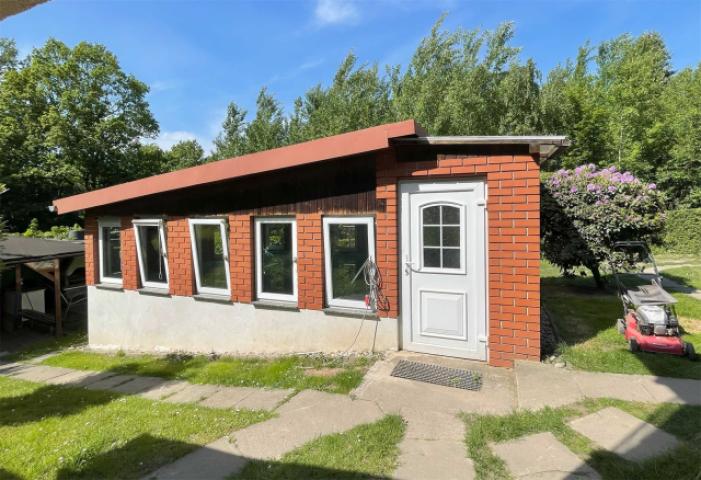 Separates-Schwimmbad