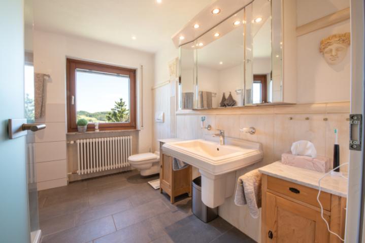 EG Badezimmer 1