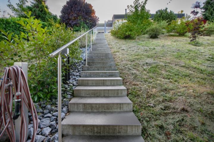 Weiterer Aussenbereich Treppe
