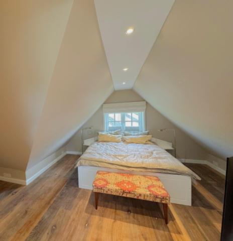 2. Schlafzimmer