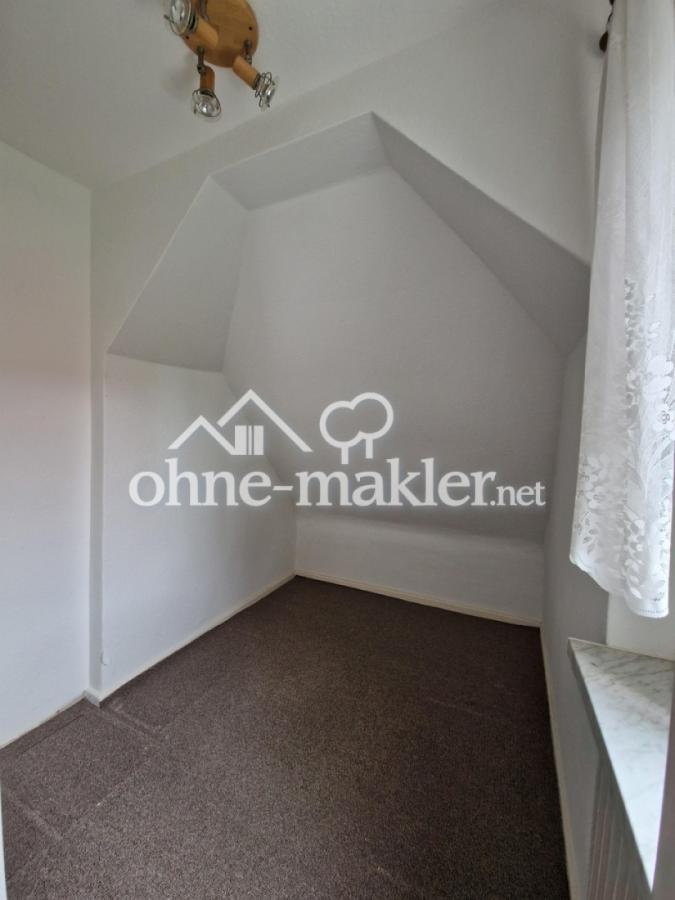 Kleines Zimmer im OG