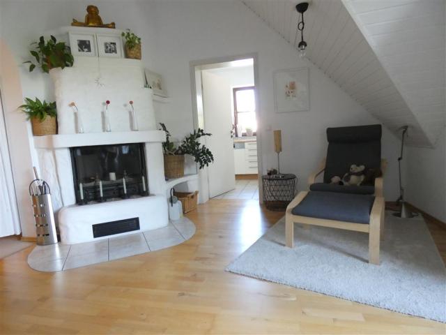 Entspannte Stunden am Kamin