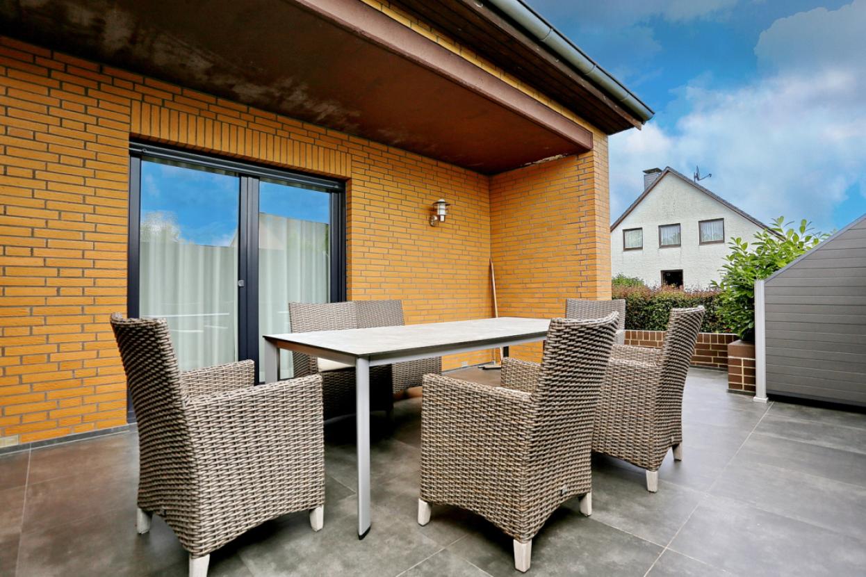 7051- Terrasse - 0010