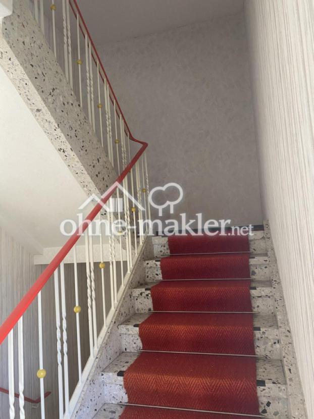 Treppe EG zum OG