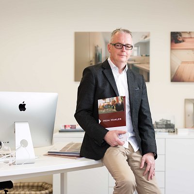 Frank Hegener, Inhaber