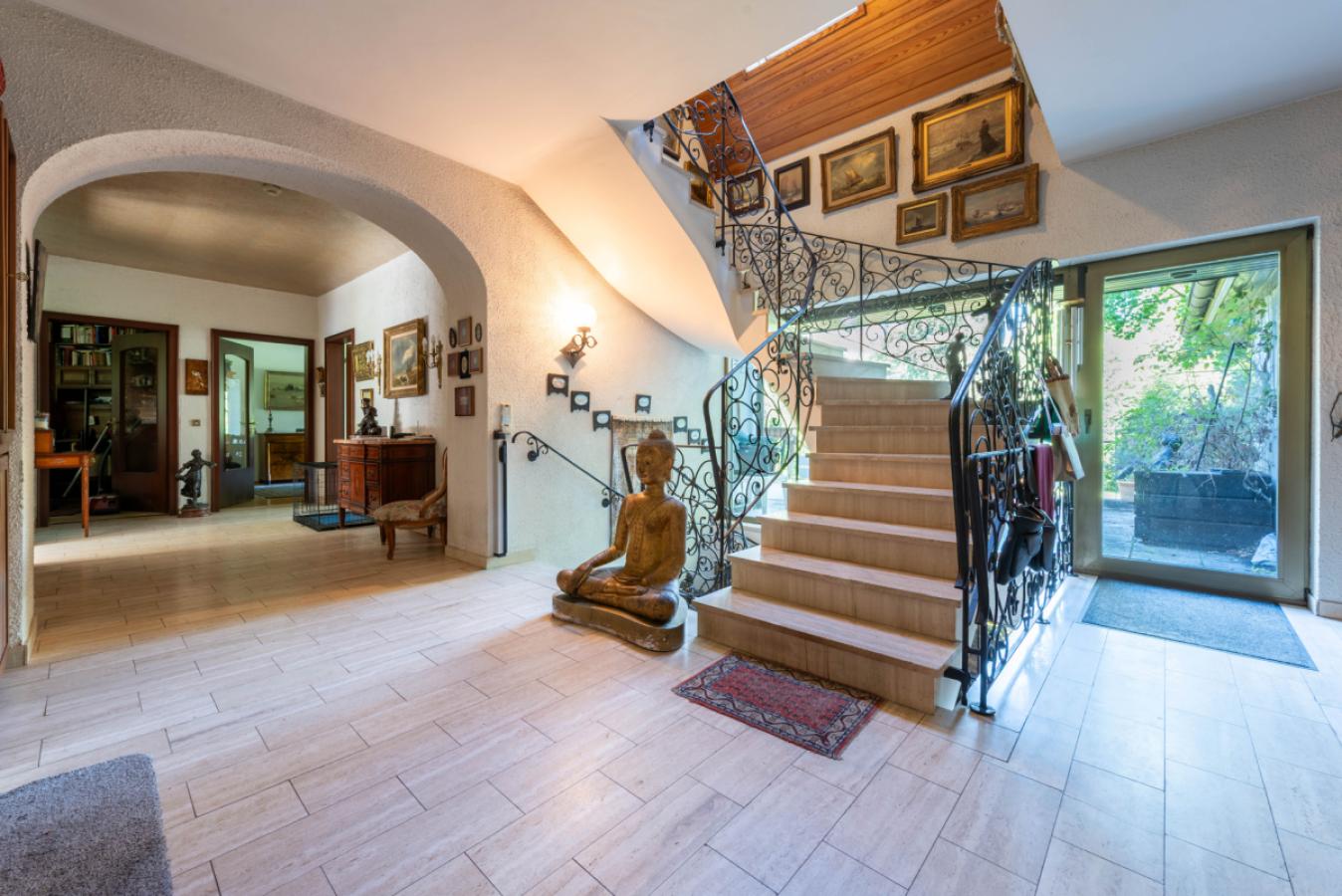 Großzügiges Entrée